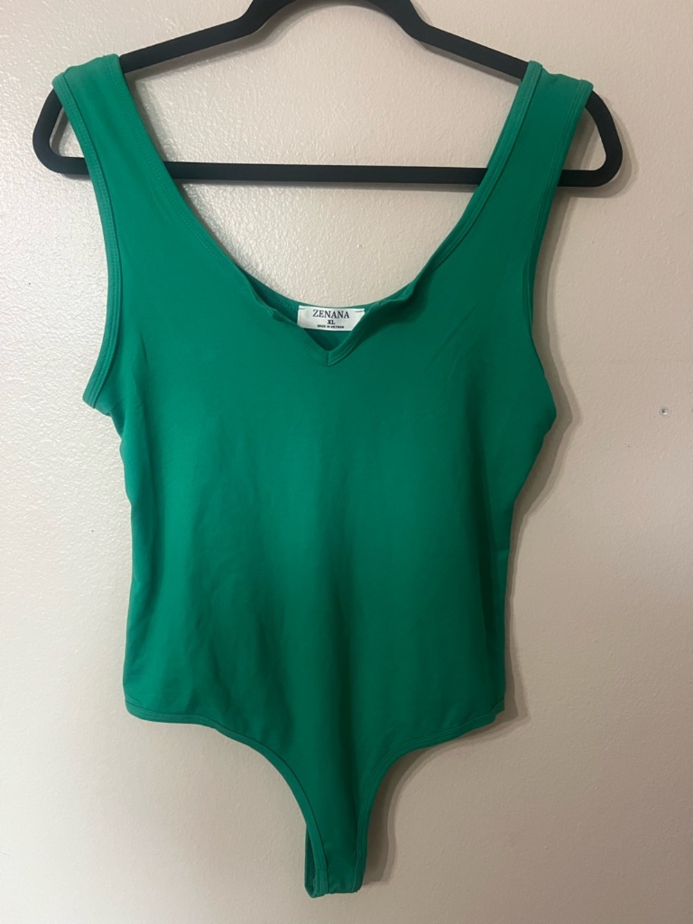 Zenana Outfitters Emerald Green V-Neck Sleeveless Bodysuit
